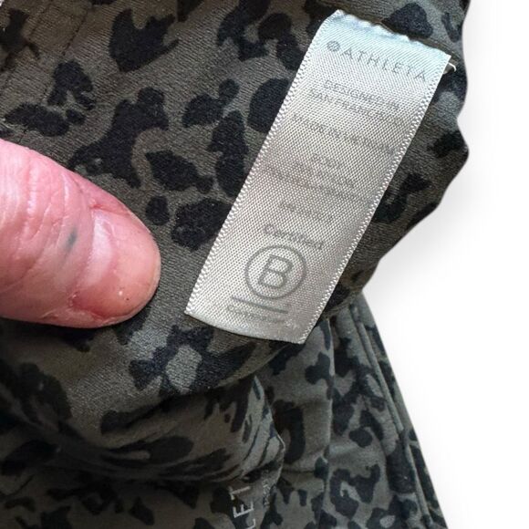 ATHLETA Women’s Gray Anthracite Leopard Ultra High Rise Elation Tight Legging Si - Picture 7 of 8